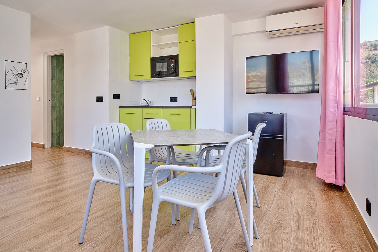 Kitchen and dining area